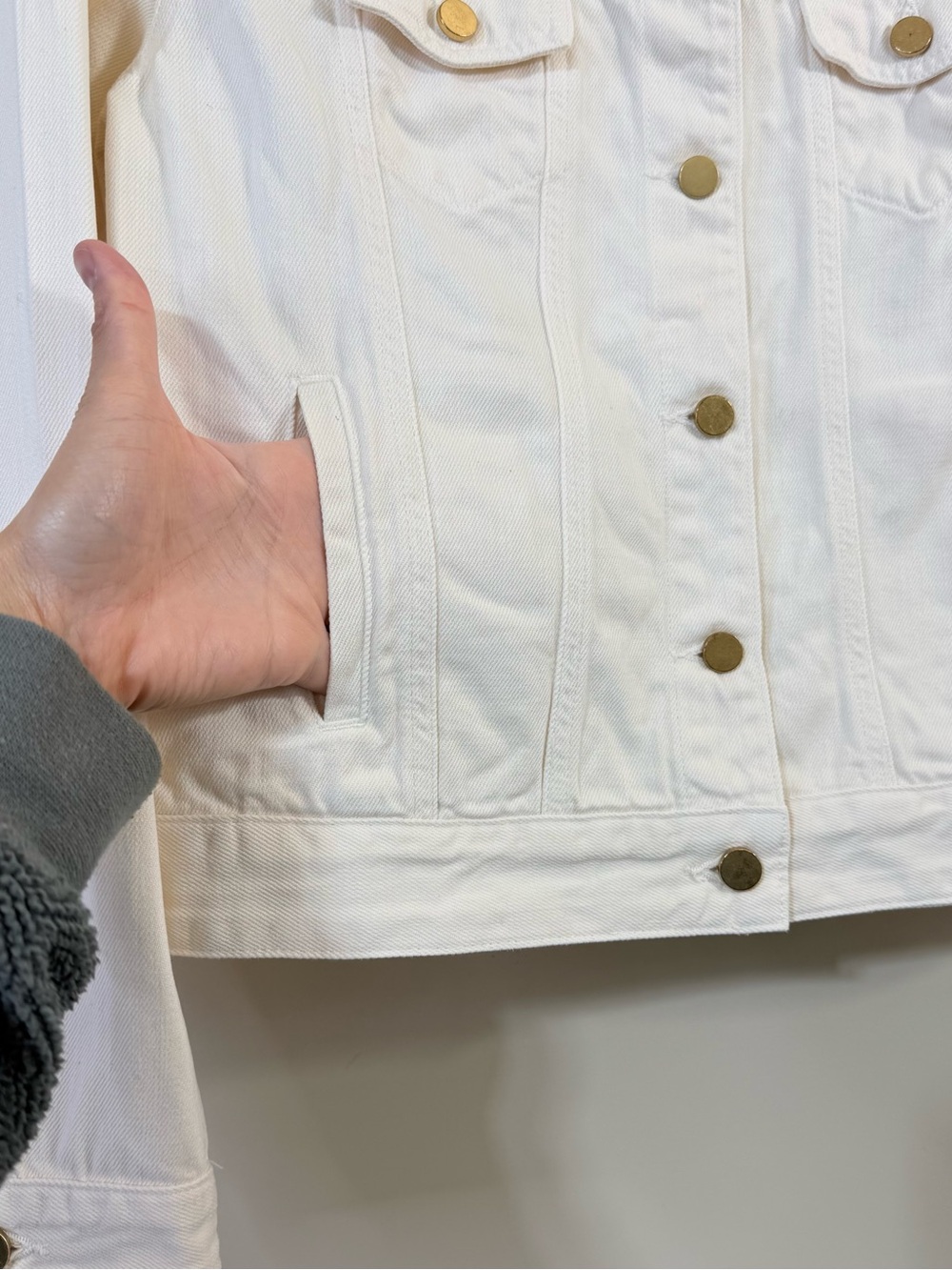SéZane Denim Trucker Jacket size Large - Picture 9 of 15